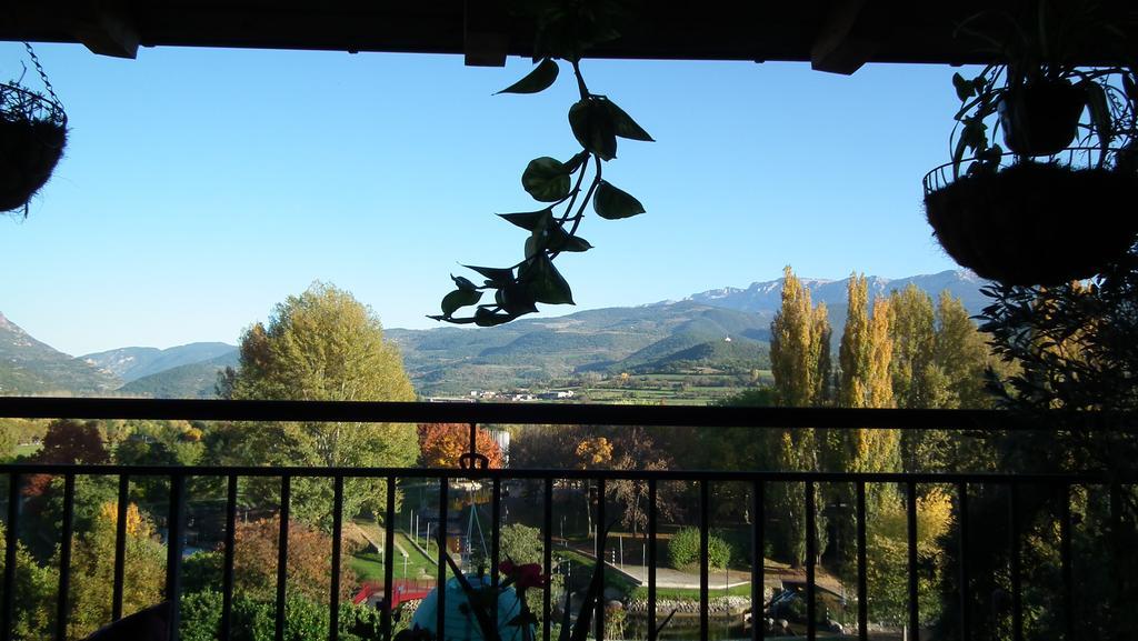 Bed and Breakfast Casa Catharina La Seu d'Urgell Exteriér fotografie