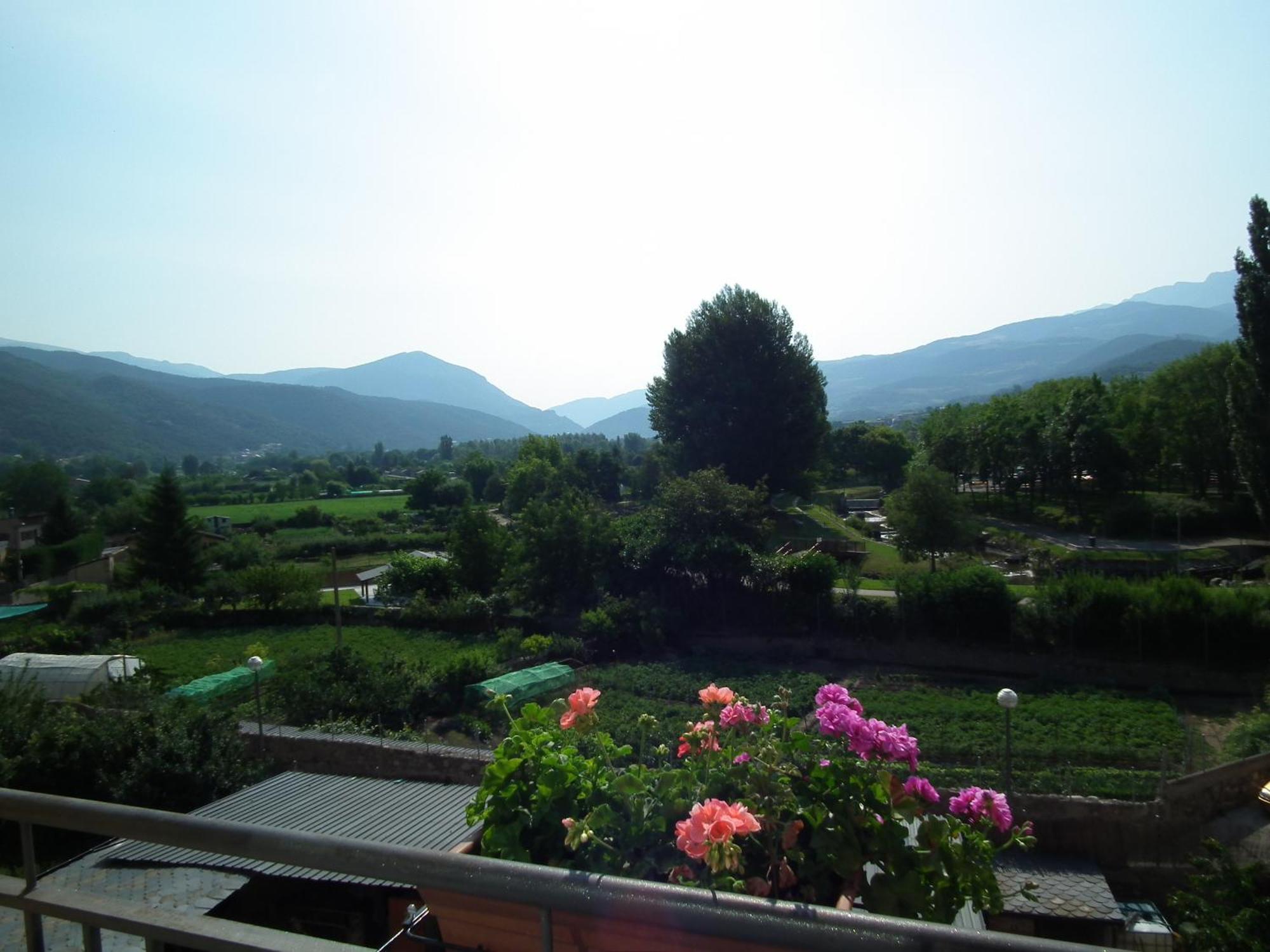 Bed and Breakfast Casa Catharina La Seu d'Urgell Exteriér fotografie